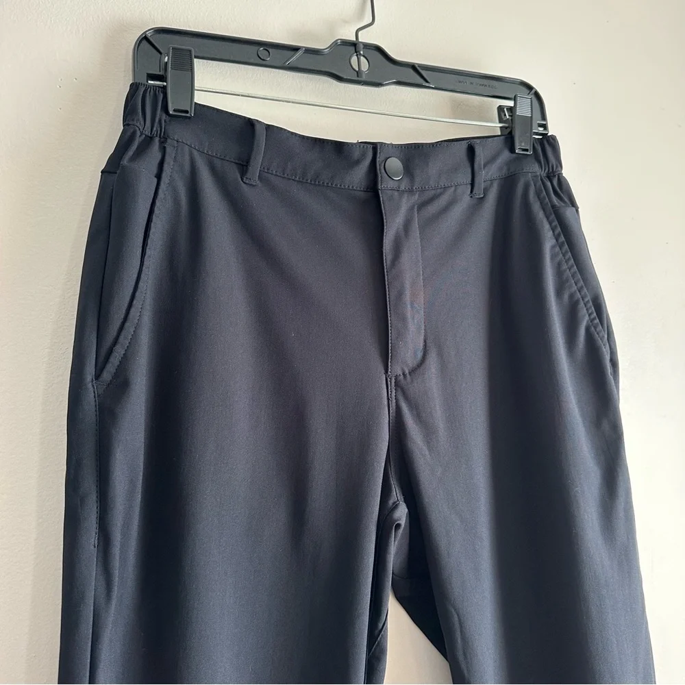 Cuts • Men's AO 5-Pocket Pant in‎ Black Slim-Fit